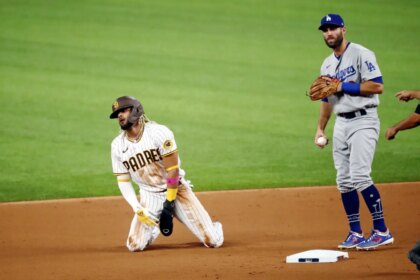 Freddie Freeman's Future, Christaylor to Padres, Paul Skens Trade, Injury Updates, and more: Watch Dodgers Dugout Live
