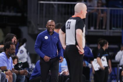Chicago Sky expands director James Wade until 2025