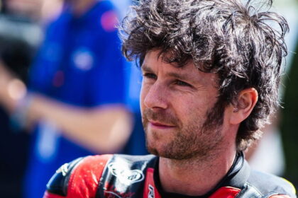 Isle of a man's tt replacement for injured jamie co-sick