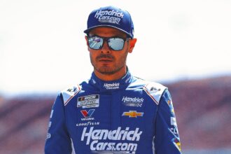 2025 NASCAR Odds: Kyle Larson's Favorite for Nashville Cracker Barrel 400