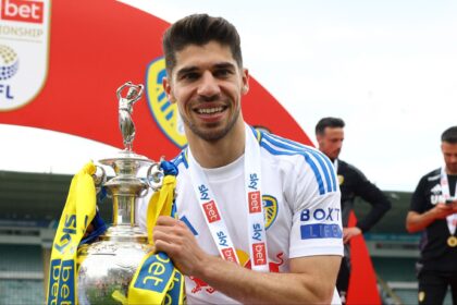 Leeds wants to sign the star with over 300 PL appearances