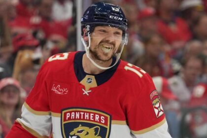 Sam Line Heart injury update: Panthers forward returns to Eastern Conference Finals Game 5 vs. Hurricane