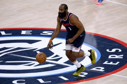 Shaquille O'Neal picks the reason for James Harden's struggle in Game 7. "I can see that..."