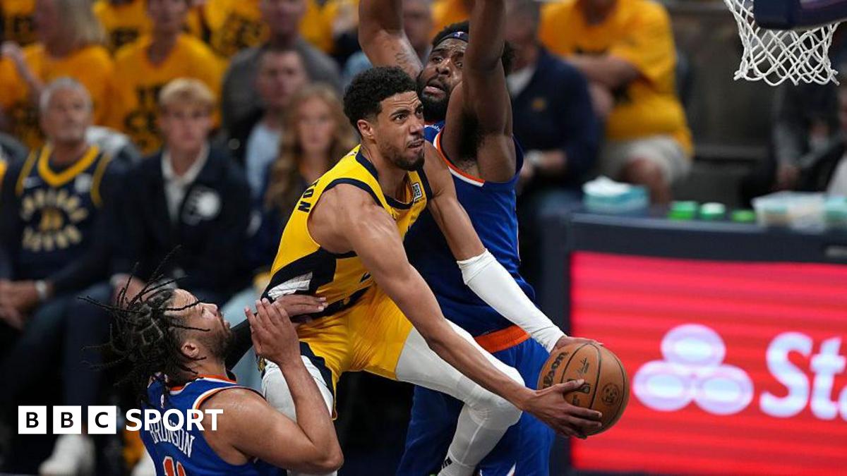 Tyrese Haliburton with the ball