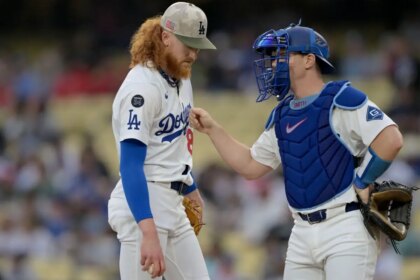 Dodgers lineup vs Diamondback: Will Smith, Hison Kim, Michael Comfort Out