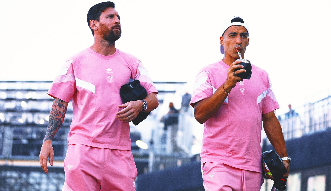 Lionel Messi helps Luis Suarez launch a soccer club in Uruguay