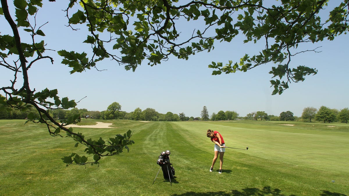 5 RI Private Golf Courses to Play if You Have a Chance