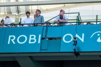 Alexander Zverev supports fan hits for Falling Advertising Board