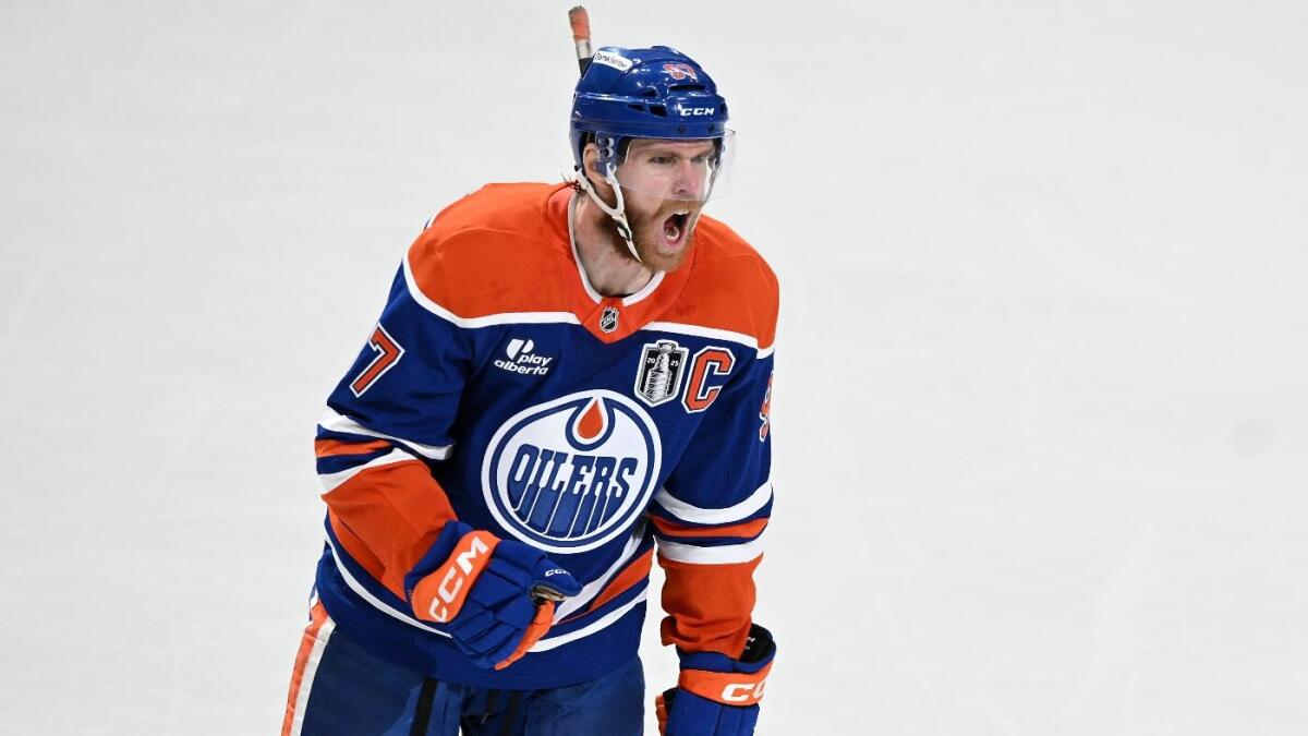 How to use Fanduel 25% Perrare Boost Token: Panthers vs. Oilers Game 3 Odds, Picks, Prediction
