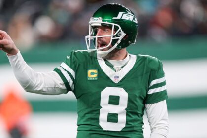 NFL Free Agency Grade: QB Aaron Rodgers and Steelers sign