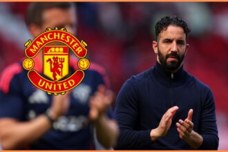 Man United player makes sure he is "fully devoted to the project" despite the exit link
