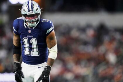 Cowboys' Brian Schottenheimer hopes that Mika Parsons will attend a mandatory minicamp in the contract negotiations