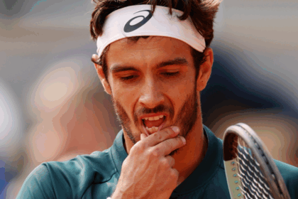 French Open: Lorenzomsetti beats Francis Tiafoe despite kicking the ball at a judge for warning like Portman