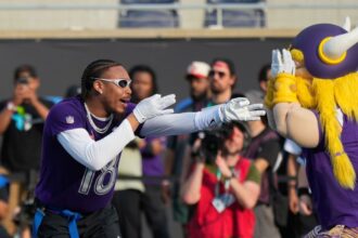 10 Ways to Make Your Fantasy Football League More Fun