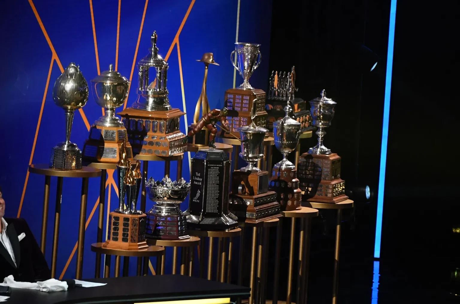 The NHL Awards will air on June 12, starring "Cross" actor Isayamstafa