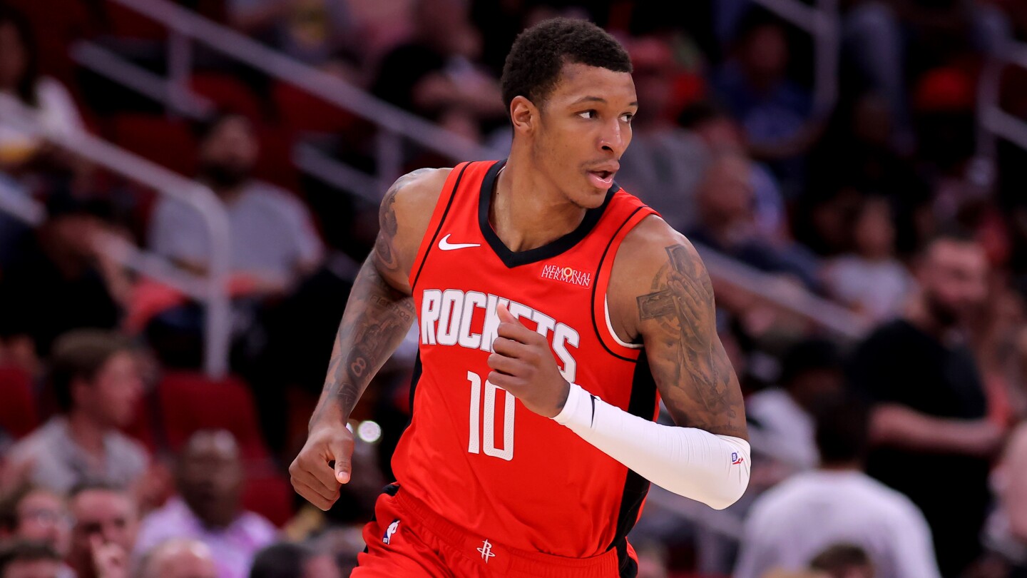 Houston continues to spend, reportedly agreeing to a five-year, $122 million contract extension with Jabari Smith Jr.