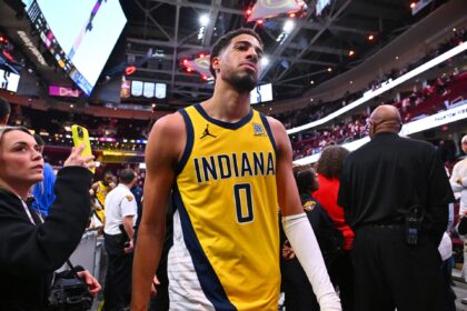 Indiana Pacers fans are worried that Tyrees Halliburton saw after his Game 2 press conference