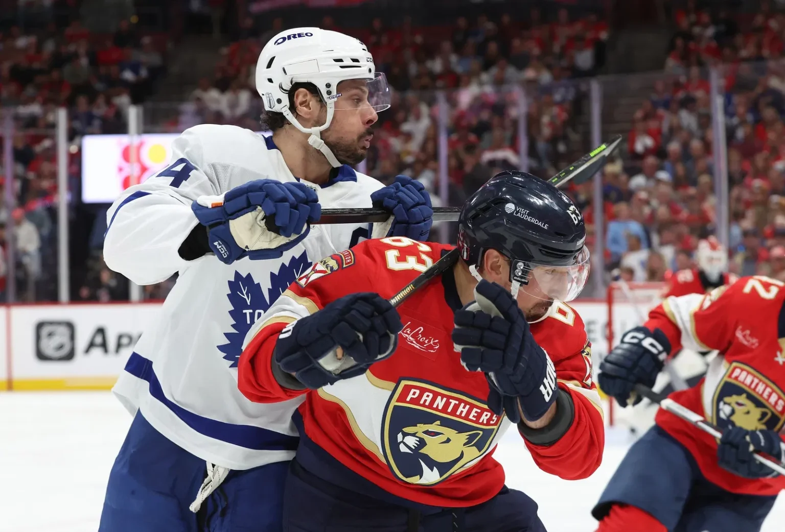 Should the Maple Leafs pursue Brad Merchand in free agency? How much does it cost?
