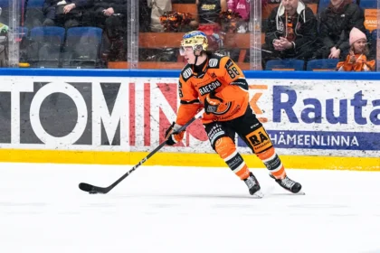 "The NHL was my goal": Jesse Kiiskinen in new deal with Red Wings