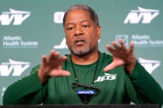 Jets DC Steve Wilkes is trying to fuse the scheme with Aarlong Ren