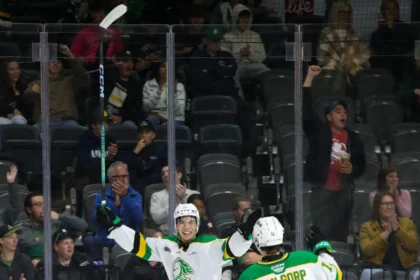Knights take care of business at the Memorial Cup