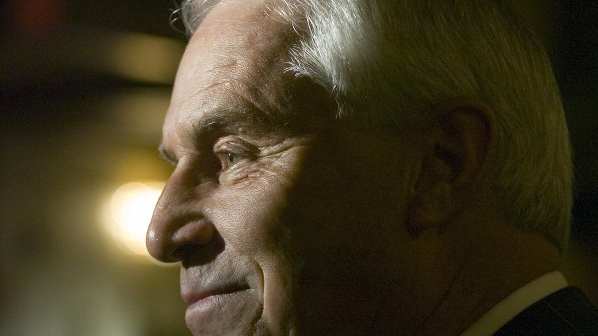 Horse racing trainer Obit, winner of the Kentucky Derby