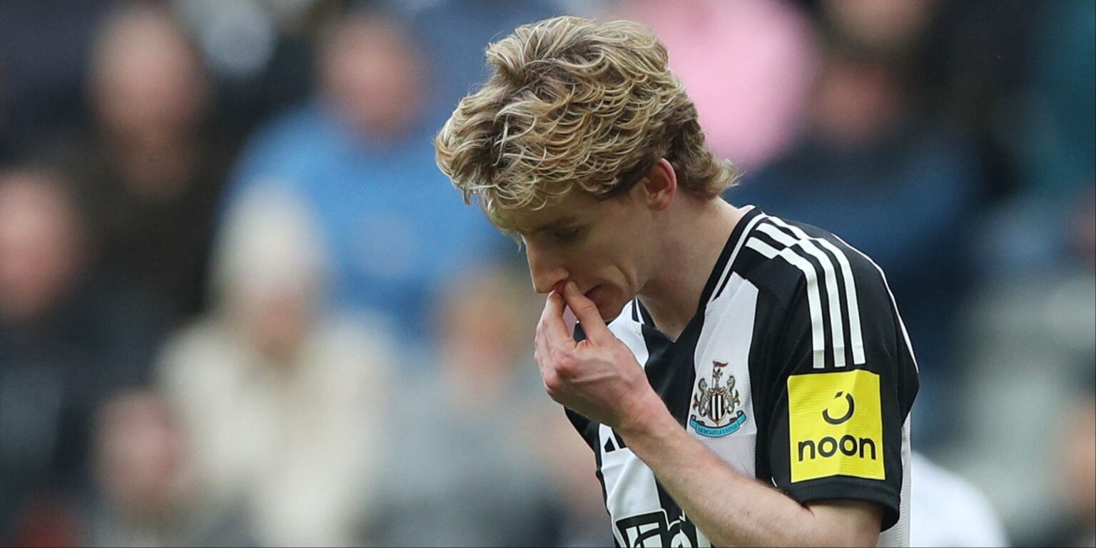 Liverpool submits bids to sign £64 million
