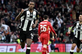 Liverpool will consult to sign "Best CF on the market"