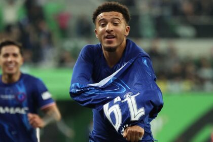 Man Utd trades Secret Talks To Scap Sancho for "Generation" and advances by £705 million