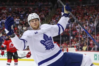 Report: Maple Leafs are about to re-sign Stephen Laurentz before free agency opens