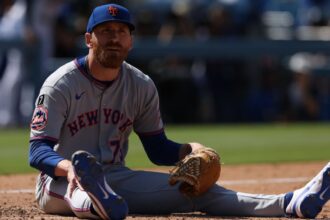 The Mets waste another late-overrun lead in a 6-5 loss that irritates the Dodgers