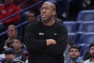 Mike Brown Kings pic