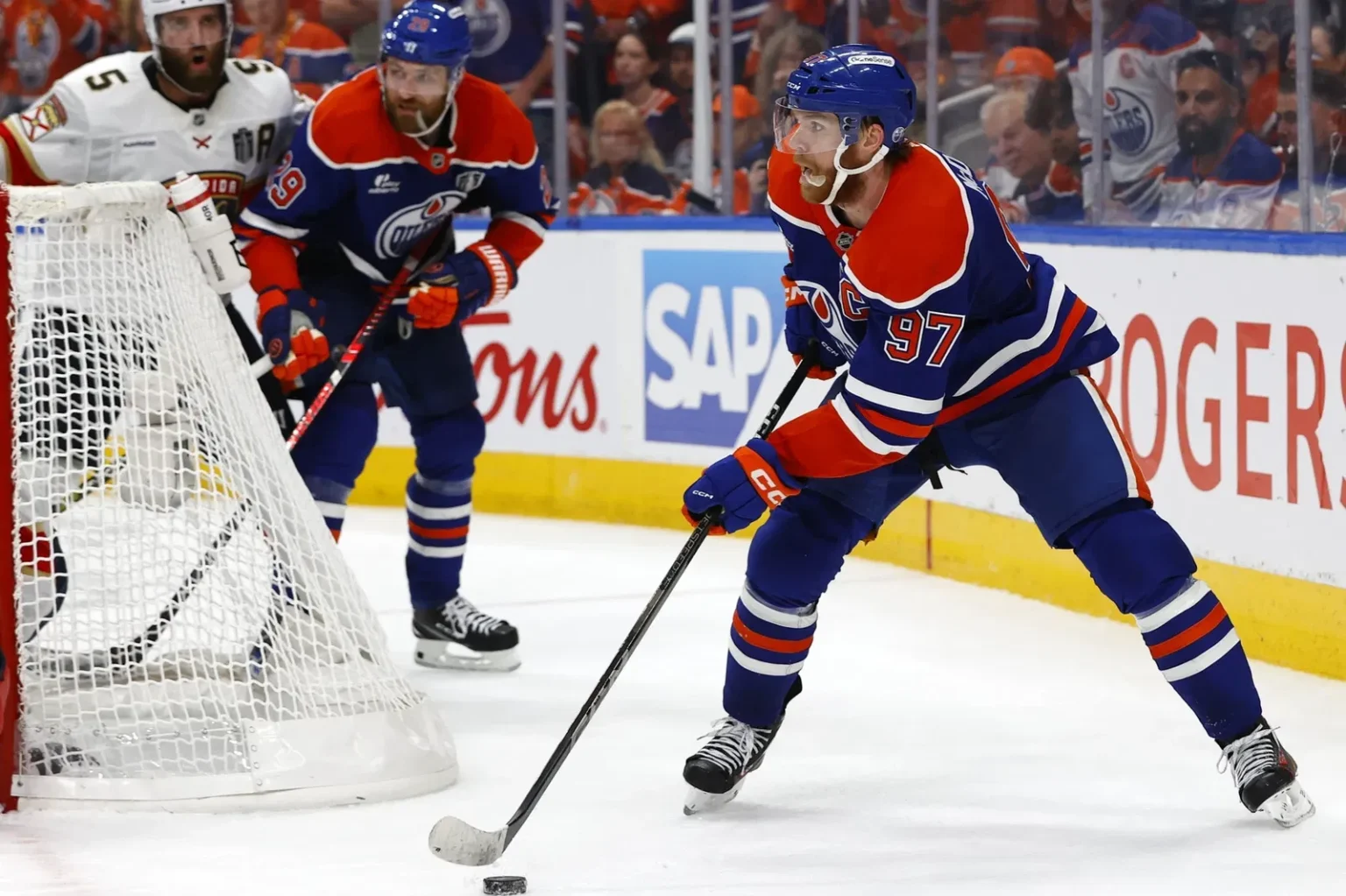 Oilers vs. Panthers: Judgment announced in Game 2