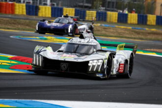 Peugeot admits it is "lack of performance" after a tough test day