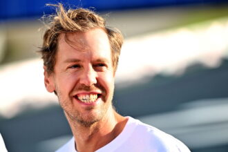 Sebastian Vettel suggests a post-fu-1 career as he completes the Harvard program