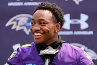 The Ravens' The Zyflowers say their knees are amazing after sitting in the playoffs