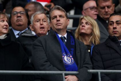 The director shares Chelsea's phone with a £55 million star phone and gives more talks