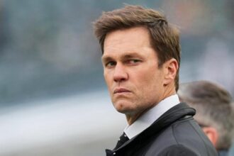Tom Brady clarifies his place in the Raiders Power Construction