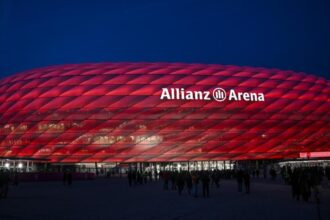 Fans die after falling from tier 2 in the final match of the UEFA Nations League between Spain and Portugal