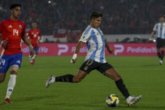 A youthful Argentine coast after passing Chile and past the Top Commerball World Cup Qualifying Table