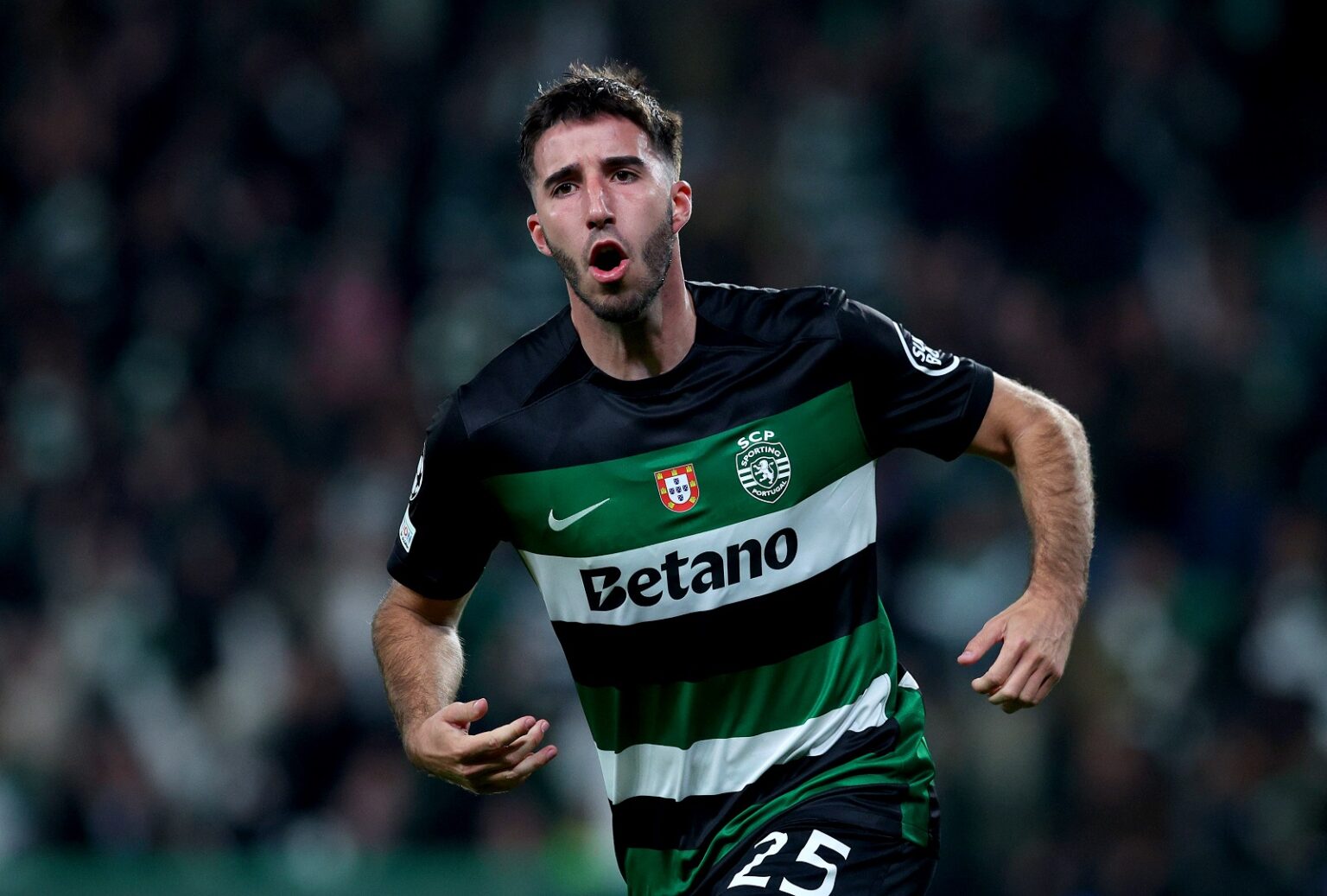 Goncalo Inacio in action for Sporting