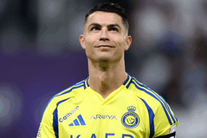 Cristiano Ronaldo will not go to the Club World Cup despite interest from several teams. "I can't catch all the balls."
