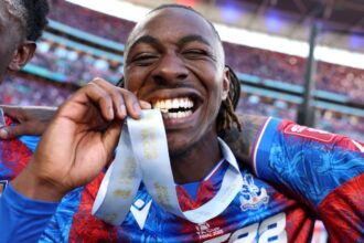 Transfer Rumors, News: Arsenal moves for Eze of the Palace