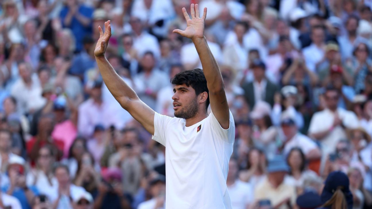 Carlos Alcaraz cruises past Cam Nolly to Wimbledon Semis