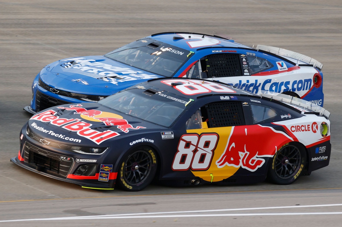 Kyle Larson says SVG will "Dominant" If he can grasp the NASCAR egg