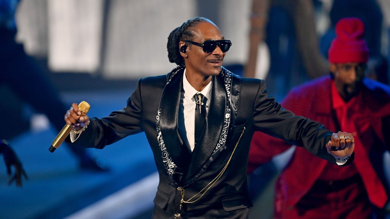 Next episode: Snoop invests in Swansea City