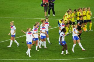 ⚽England wins the strangest penalty shootout ever