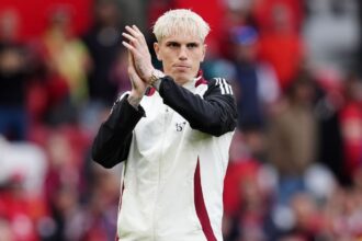 Source: Chelsea turn to Garnacho. UTD drop value
