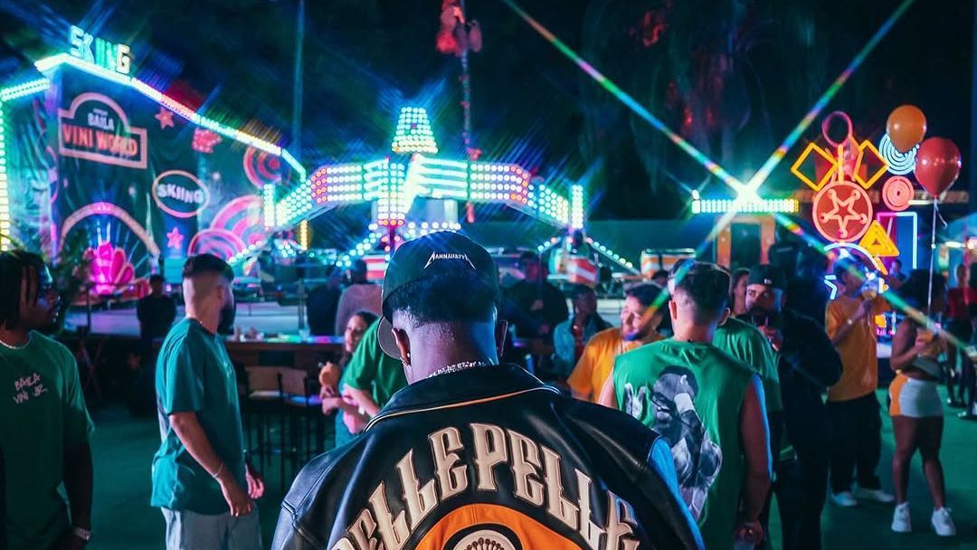 Vinícius Júnior built his own theme park for his 25th birthday party