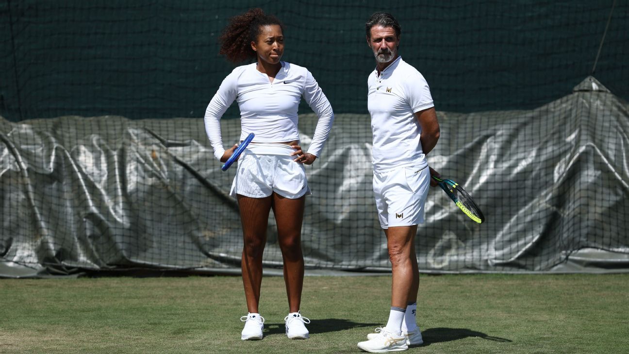 Naomi osaka will no longer cooperate with manager Patrick Mouratogro